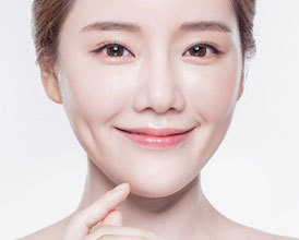 크고 또렷한 이상적인 눈매