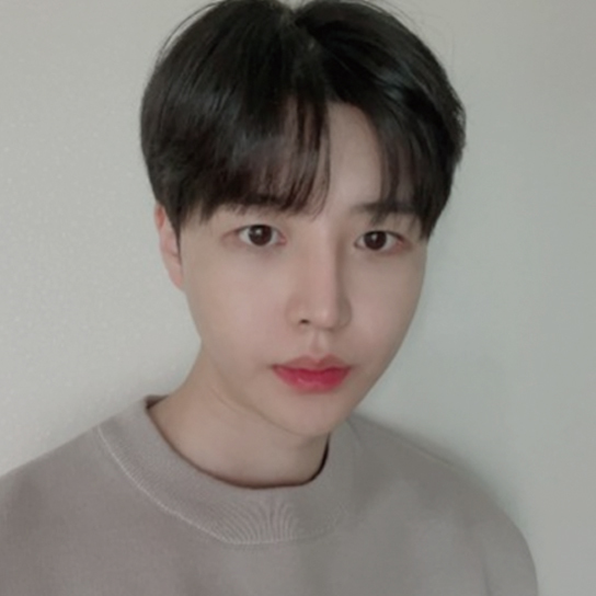 안면윤곽 수술 전후사진으로 얼굴 변화를 확인하는 리얼 셀피 후기