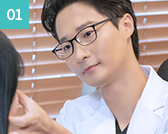 충분한 상담 후 절개부와 라인 위치 디자인